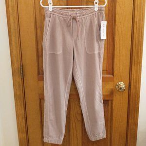 Athleta Farallon Jogger, Mocha Latte, size 8, NWT